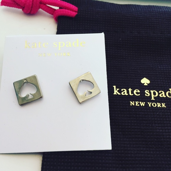 Kate Spade ♠️ Classical Stud Earrings - Picture 4 of 5
